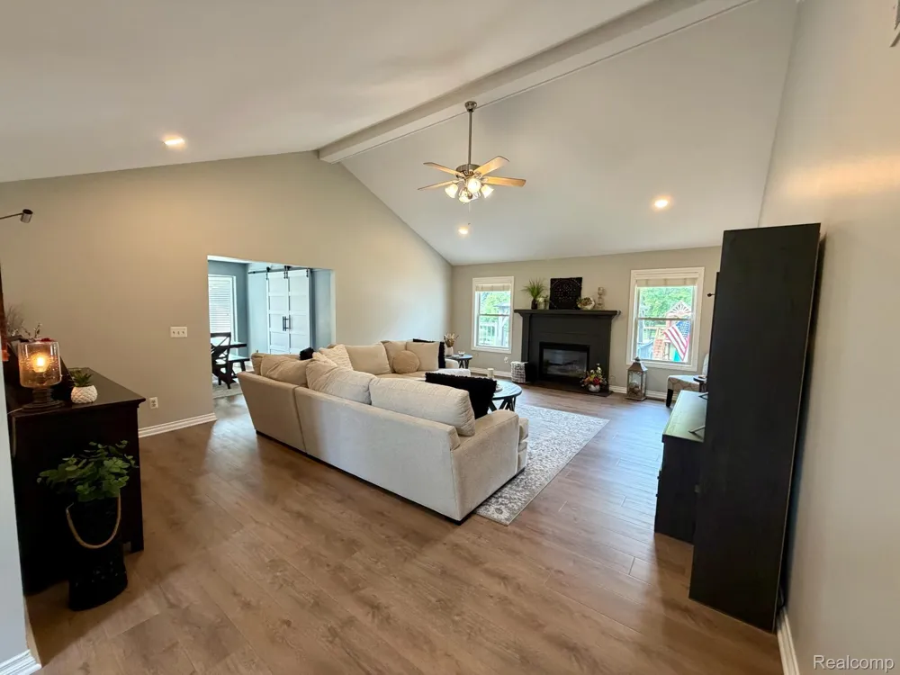 3974 Stoney Ridge Drive Fort Gratiot Charter Township, MI 48059