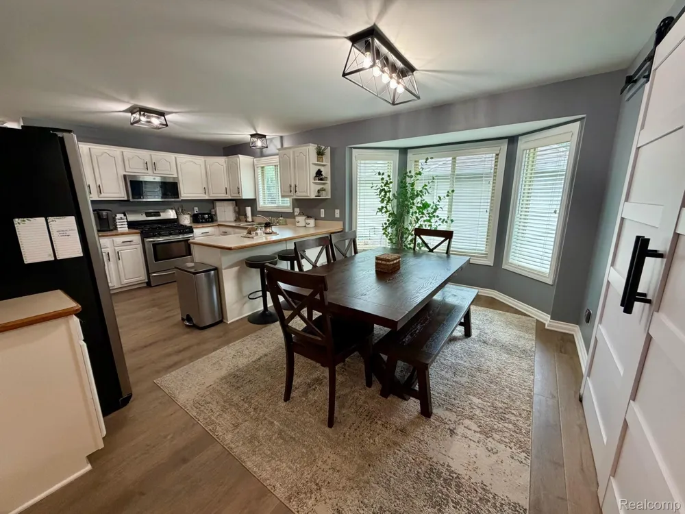3974 Stoney Ridge Drive Fort Gratiot Charter Township, MI 48059