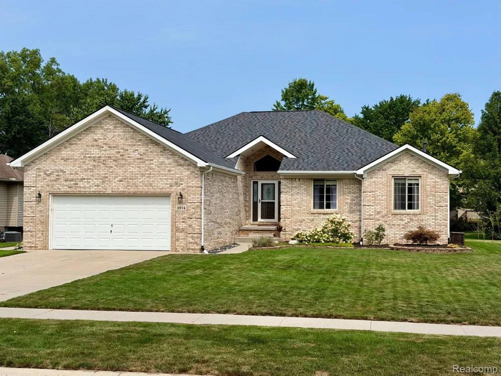 3974 Stoney Ridge Drive Fort Gratiot Charter Township, MI 48059