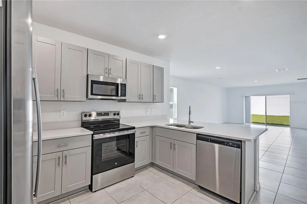 673 TEVIOT ROAD Haines City, FL 33844