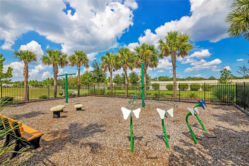 673 TEVIOT ROAD Haines City, FL 33844