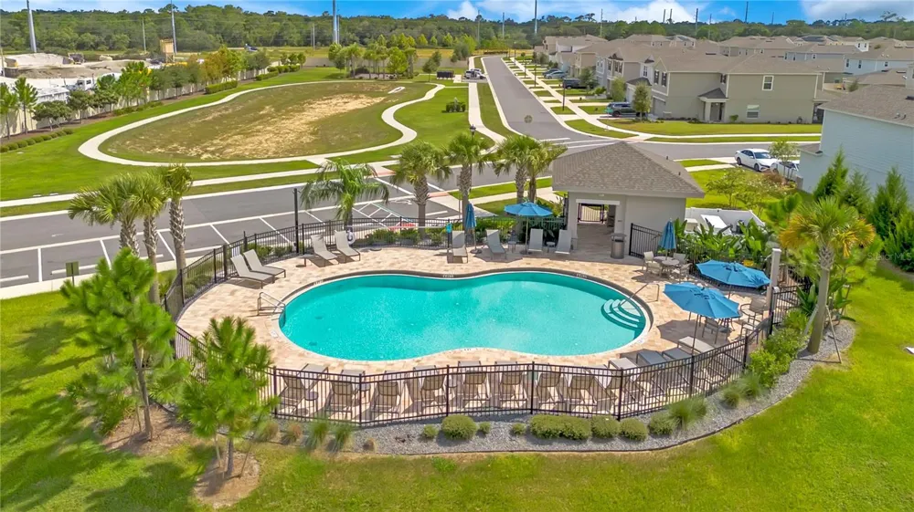 673 TEVIOT ROAD Haines City, FL 33844