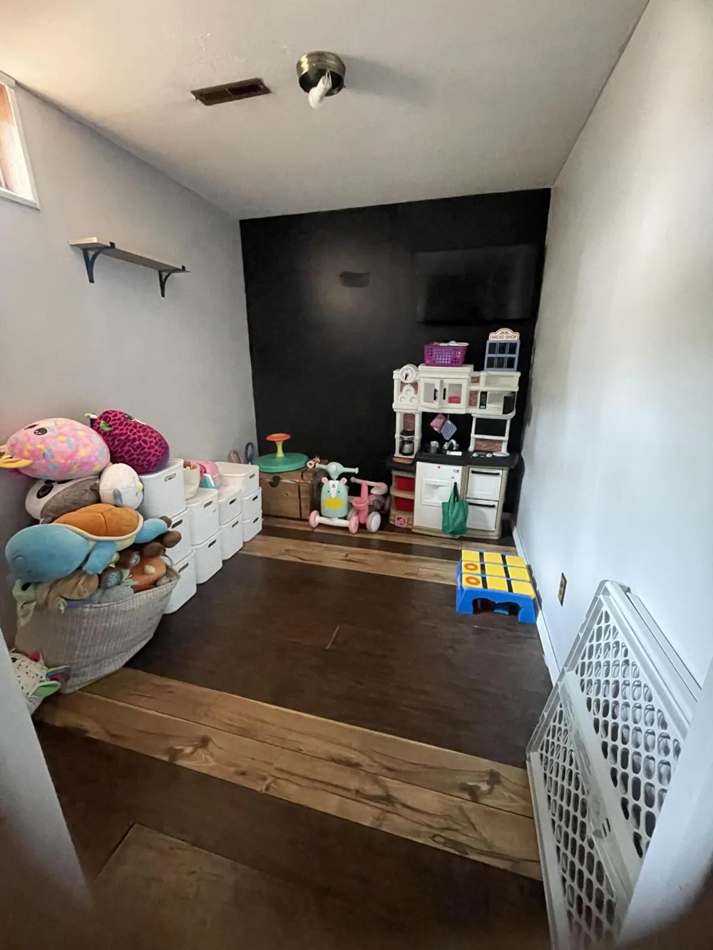 28624 Wilson Drive Dowagiac, MI 49047