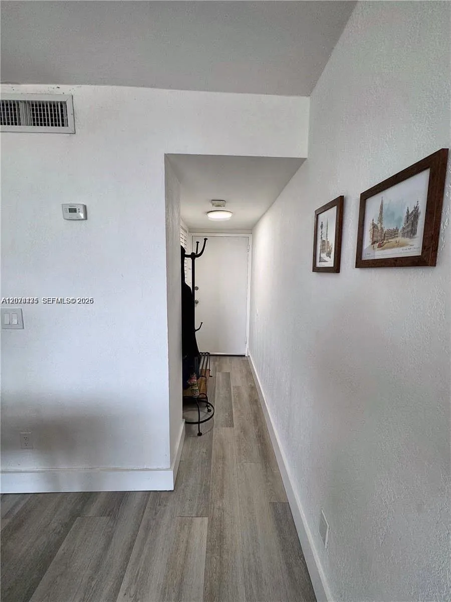 2000 NE 135th St #609 North Miami, FL 33181