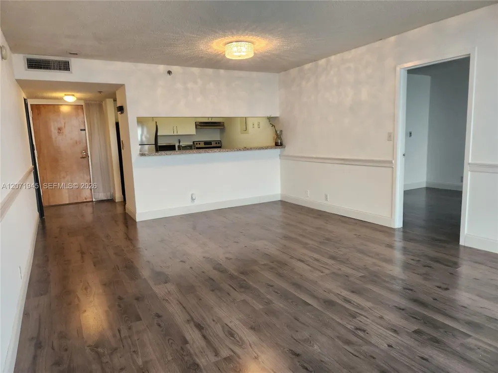 7601 E Treasure Dr #1501 North Bay Village, FL 33141