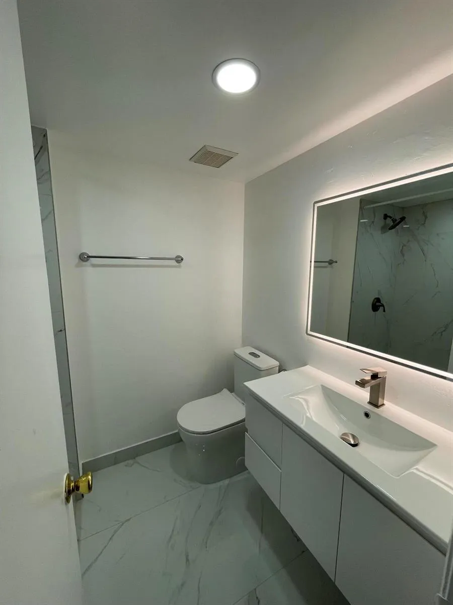 18340 Mediterranean Boulevard #2806 Hialeah, FL 33015