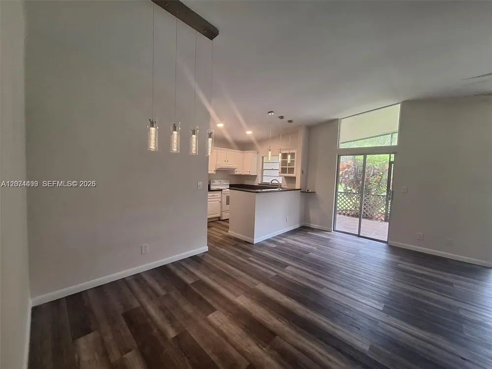 22280 Timberly Dr #22280 Boca Raton, FL 33428