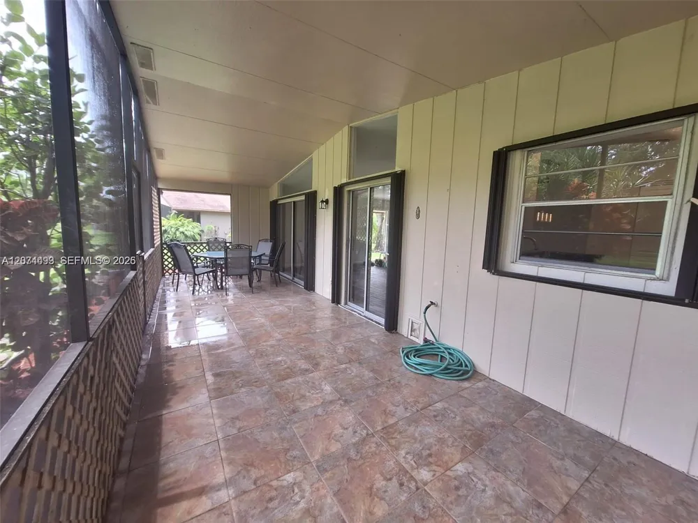 22280 Timberly Dr #22280 Boca Raton, FL 33428