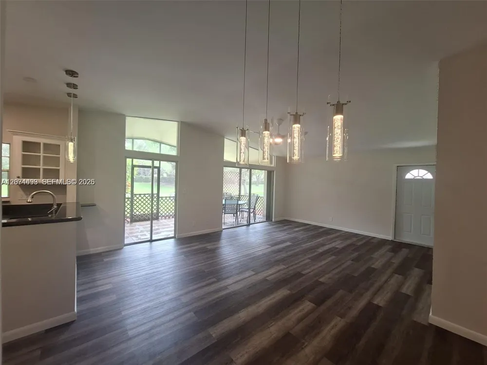 22280 Timberly Dr #22280 Boca Raton, FL 33428
