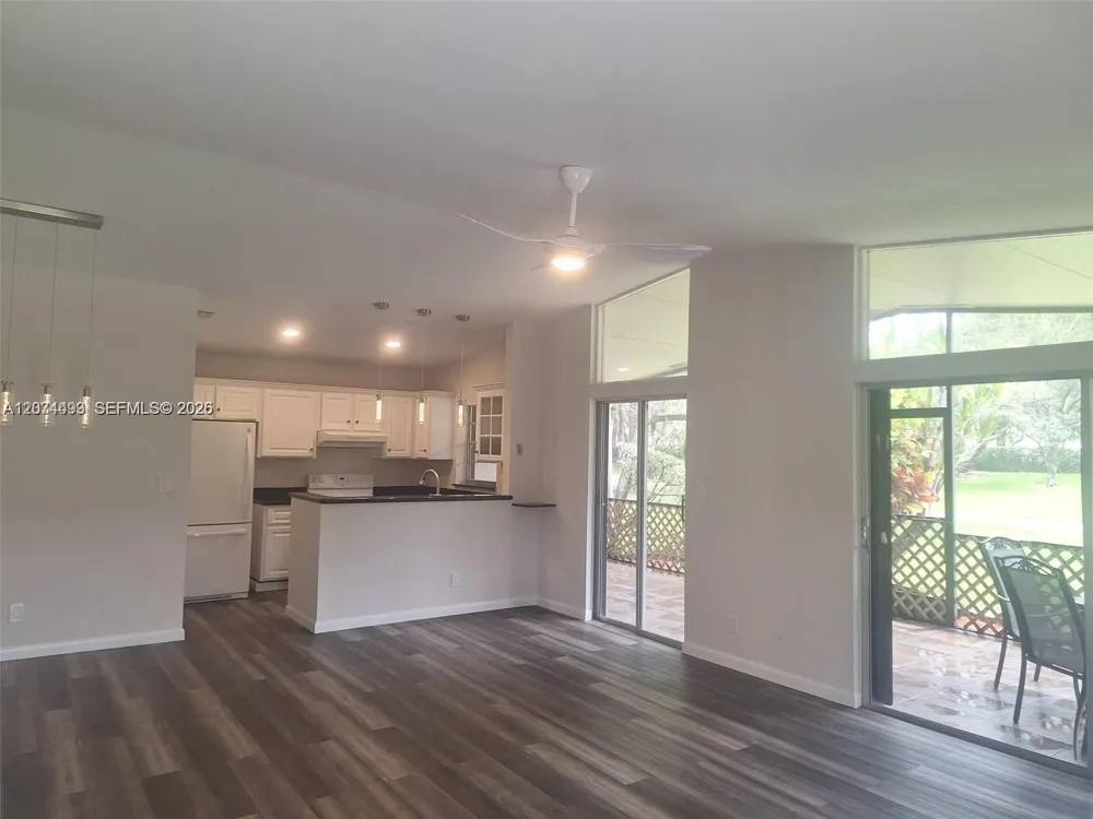 22280 Timberly Dr #22280 Boca Raton, FL 33428