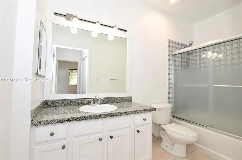 6001 SW 70th St #137 South Miami, FL 33143