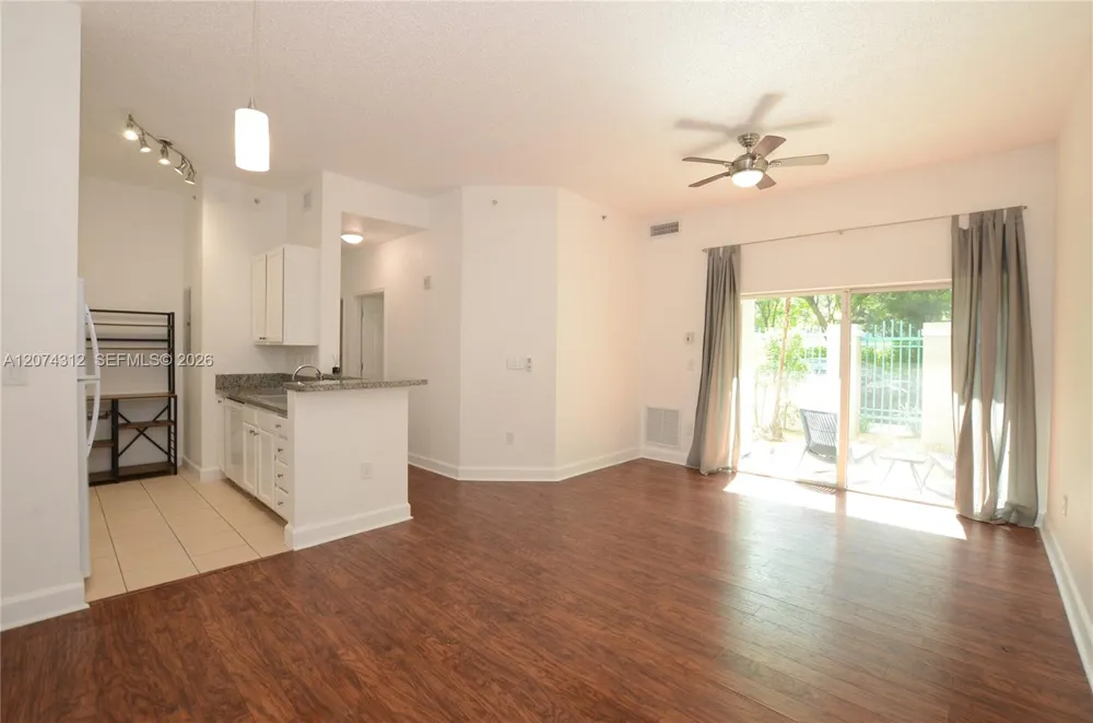 6001 SW 70th St #137 South Miami, FL 33143