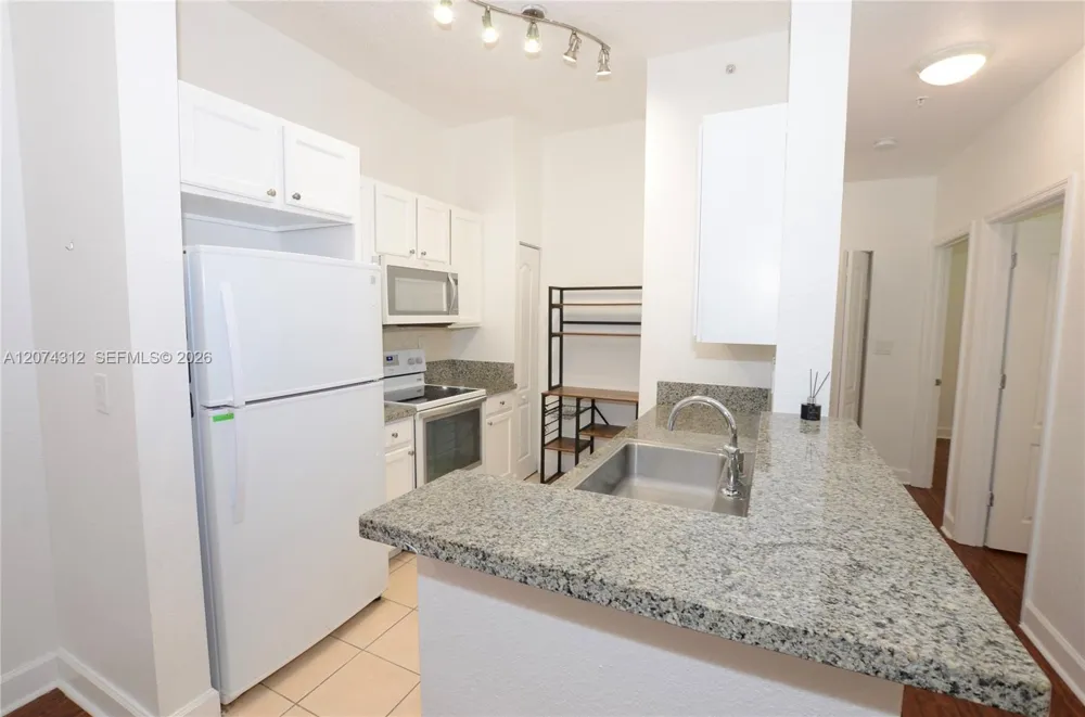 6001 SW 70th St #137 South Miami, FL 33143
