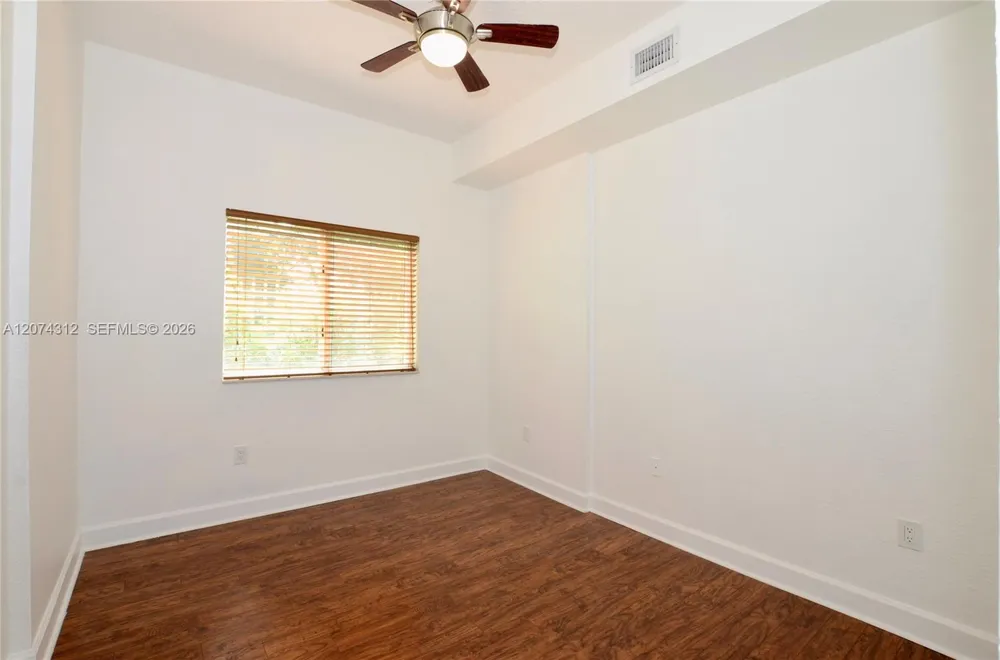 6001 SW 70th St #137 South Miami, FL 33143