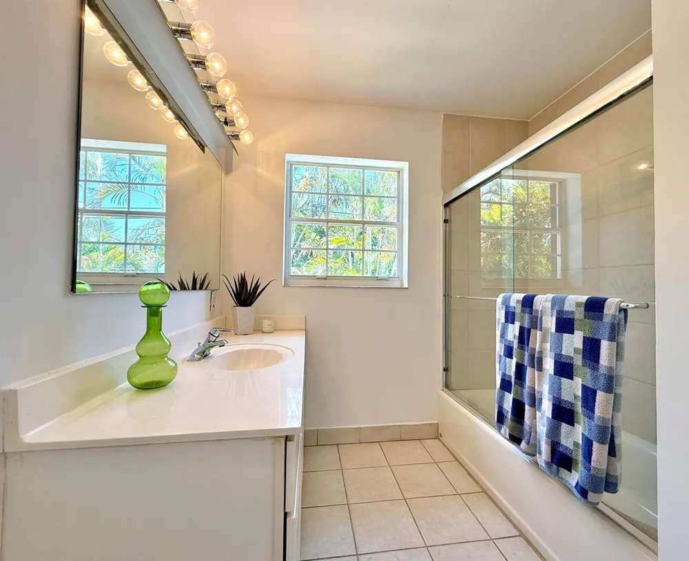 1532 NE 27TH DRIVE Wilton Manors, FL 33334