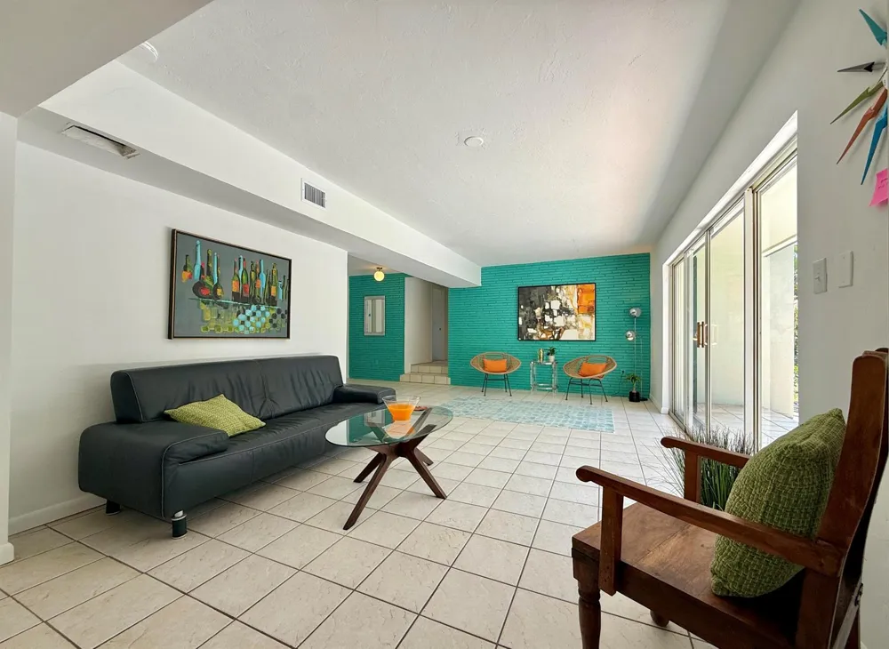 1532 NE 27TH DRIVE Wilton Manors, FL 33334