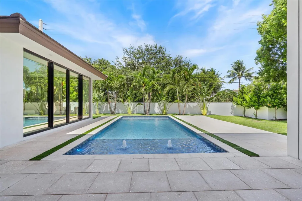 2265 NE 30TH COURT Lighthouse Point, FL 33064
