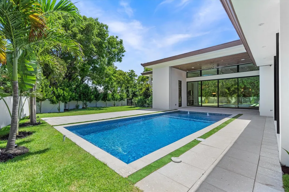 2265 NE 30TH COURT Lighthouse Point, FL 33064