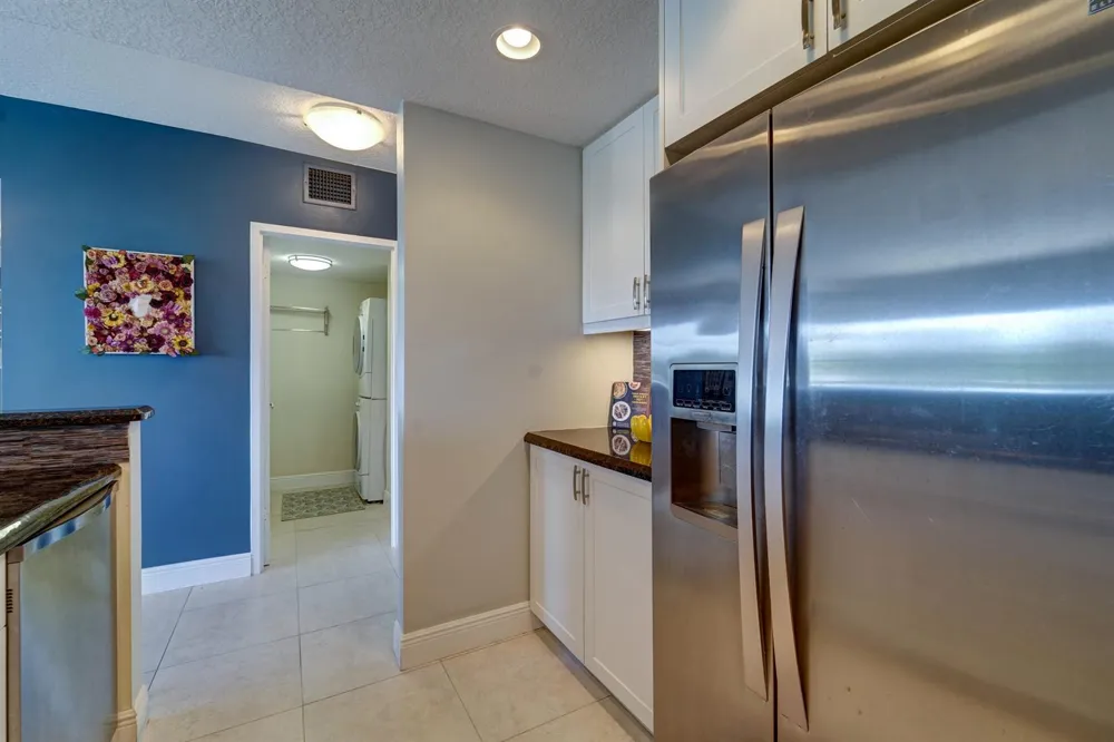 2500 E LAS OLAS BOULEVARD #403 Fort Lauderdale, FL 33301