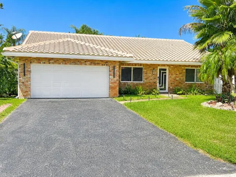 10601 NW 7TH PLACE