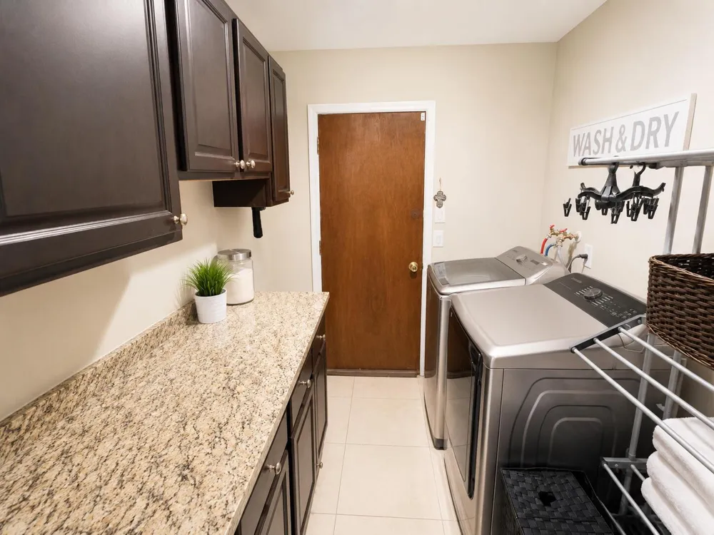 10601 NW 7TH PLACE Coral Springs, FL 33071