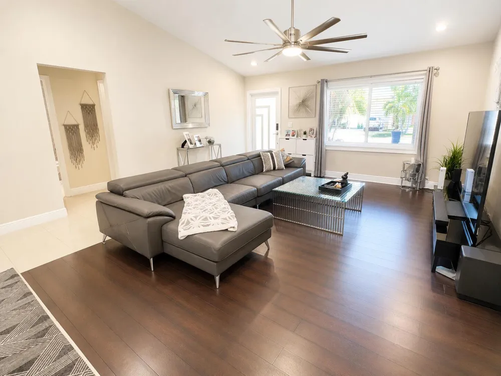 10601 NW 7TH PLACE Coral Springs, FL 33071