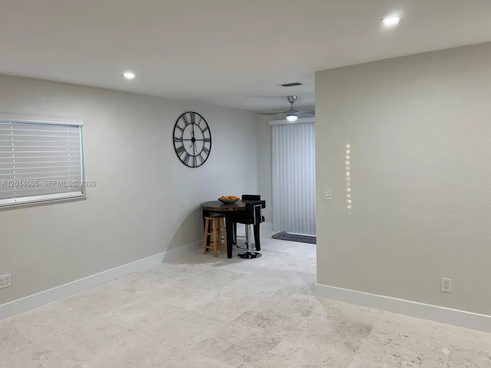 19500 SW 115th Ave Miami, FL 33157