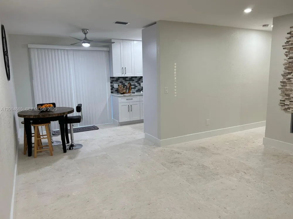 19500 SW 115th Ave Miami, FL 33157