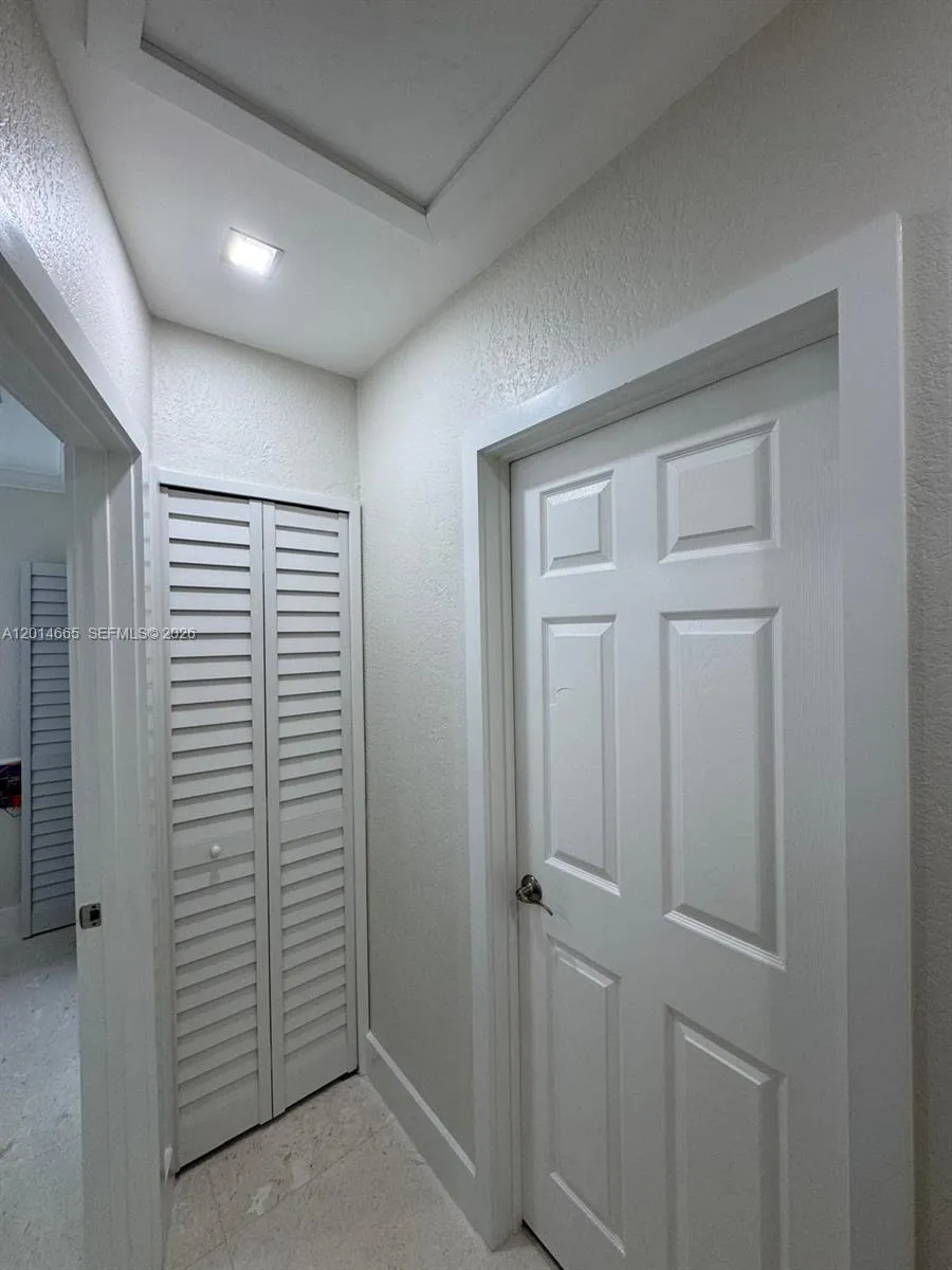 19500 SW 115th Ave Miami, FL 33157