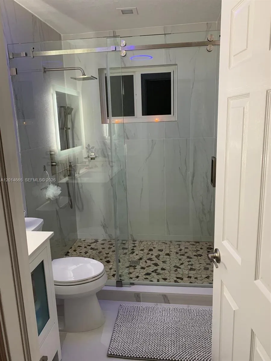 19500 SW 115th Ave Miami, FL 33157