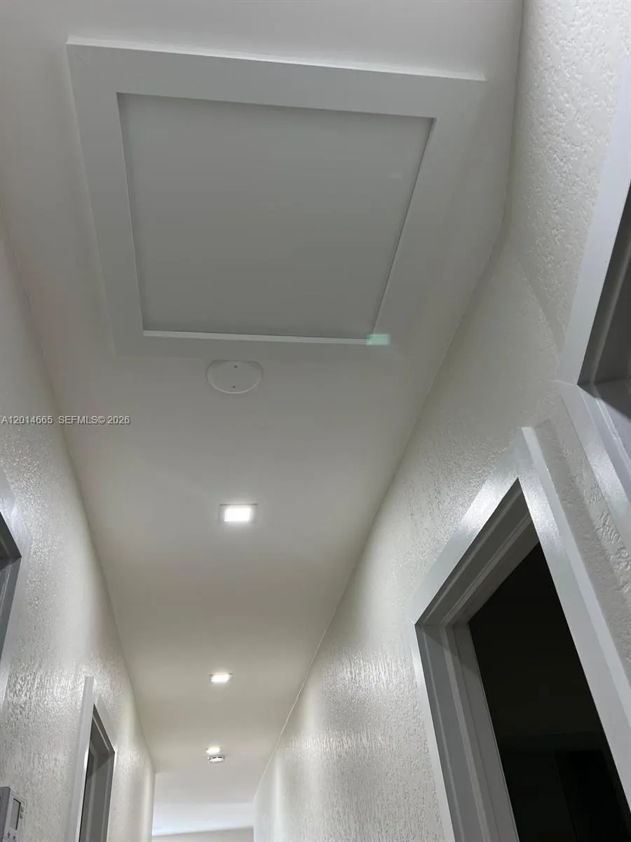 19500 SW 115th Ave Miami, FL 33157
