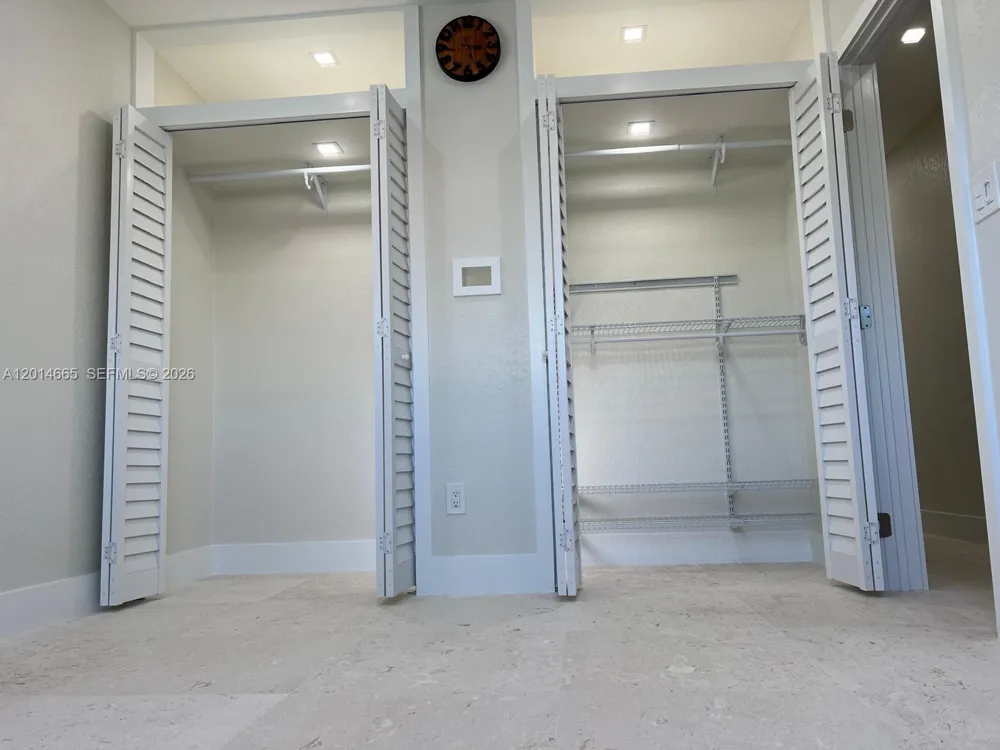 19500 SW 115th Ave Miami, FL 33157