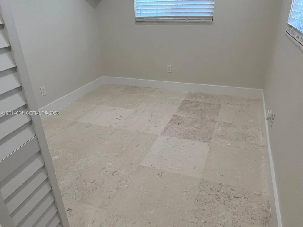 19500 SW 115th Ave Miami, FL 33157
