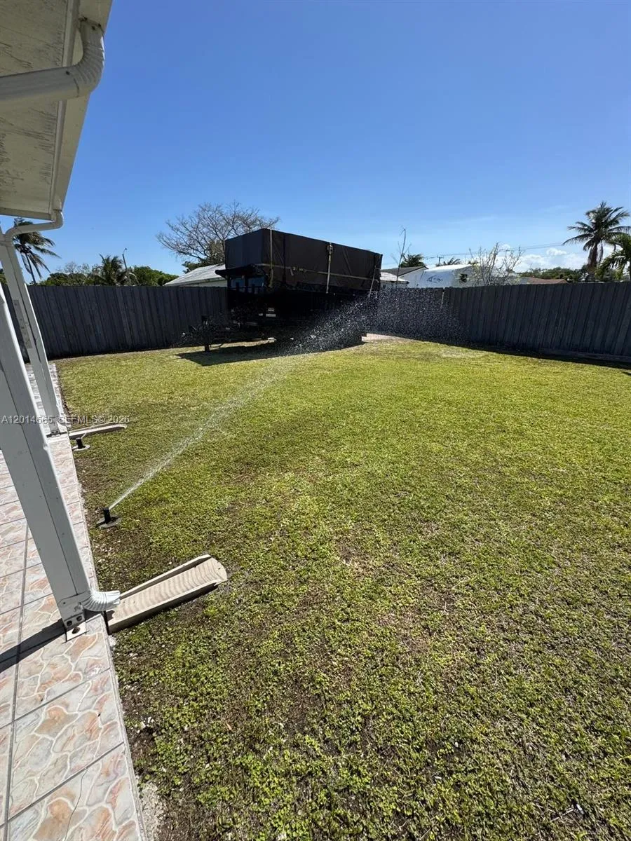 19500 SW 115th Ave Miami, FL 33157