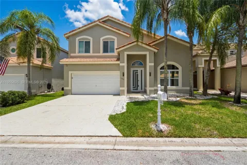 5285 NW 112th Ter