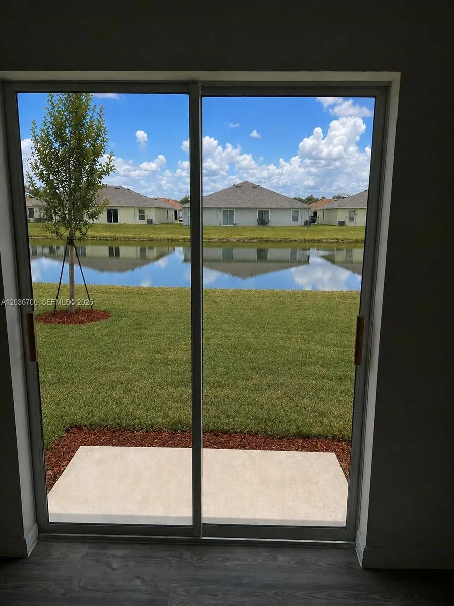 9114 Aegean Cir Lehigh Acres, FL 33936
