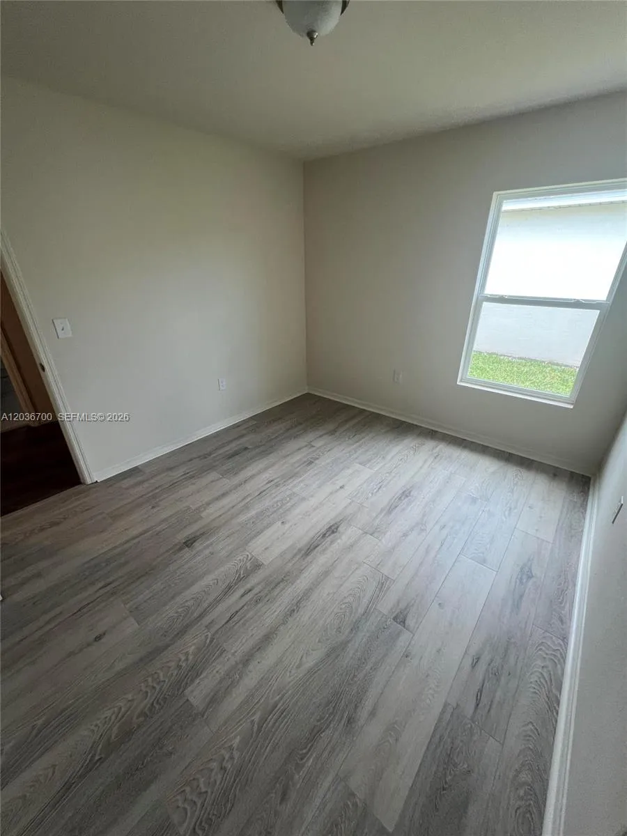 9114 Aegean Cir Lehigh Acres, FL 33936