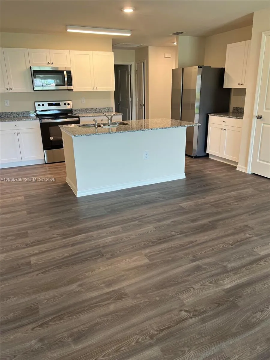 9114 Aegean Cir Lehigh Acres, FL 33936
