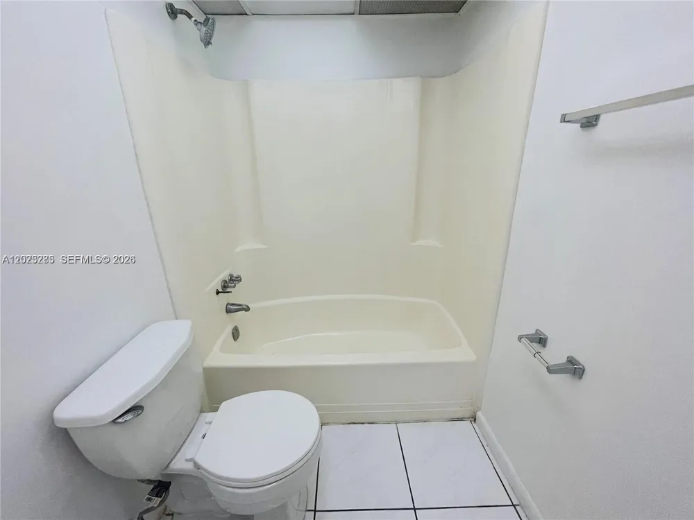 2800 NW 56th Ave #G207 Lauderhill, FL 33313
