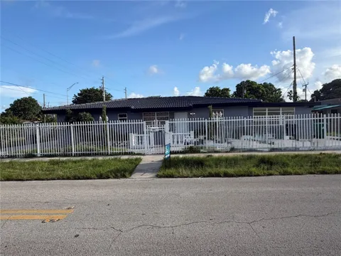 9200 SW 37th St