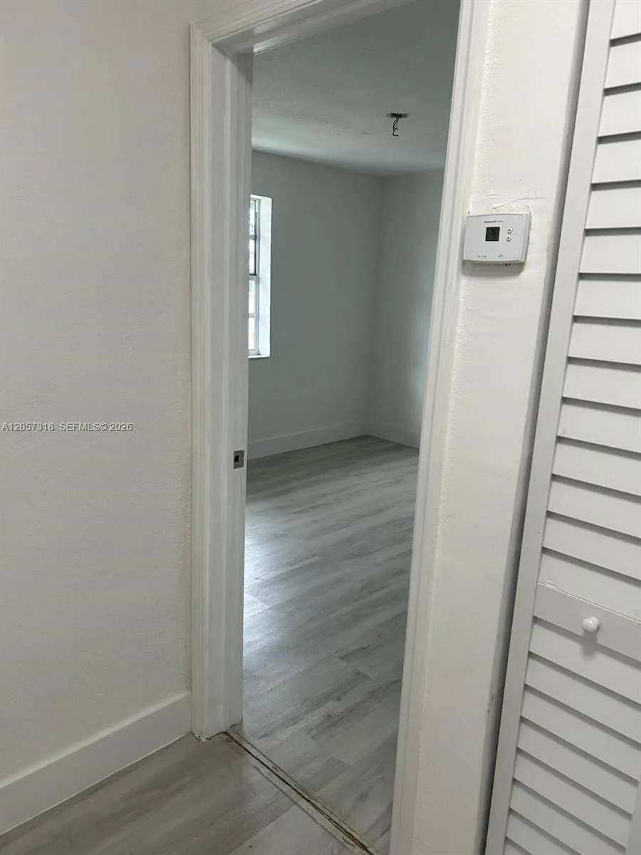 9200 SW 37th St Miami, FL 33165