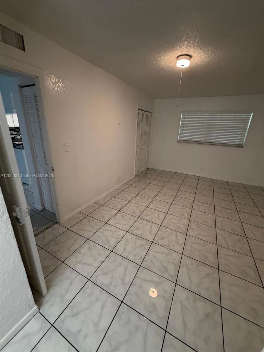 3300 Spanish Moss Ter #412 Lauderhill, FL 33319