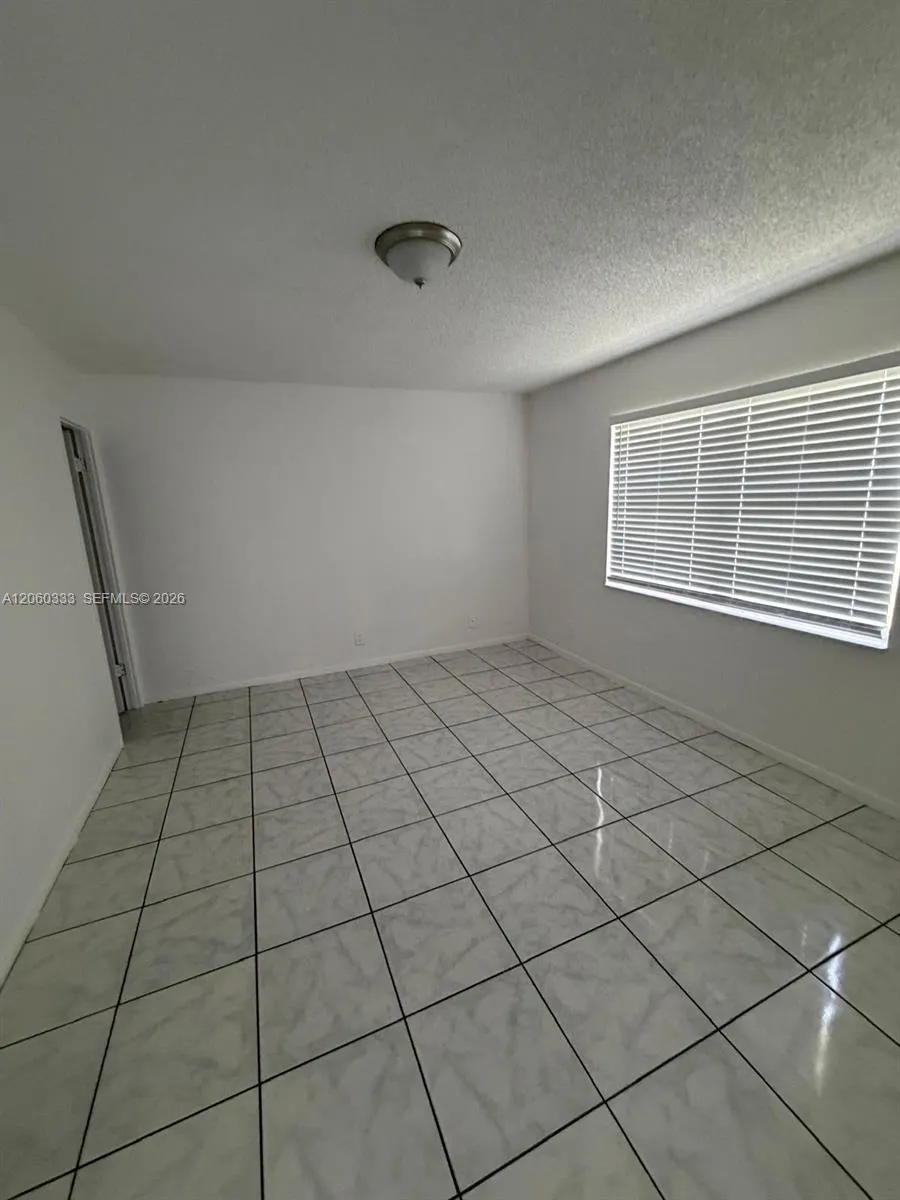 3300 Spanish Moss Ter #412 Lauderhill, FL 33319