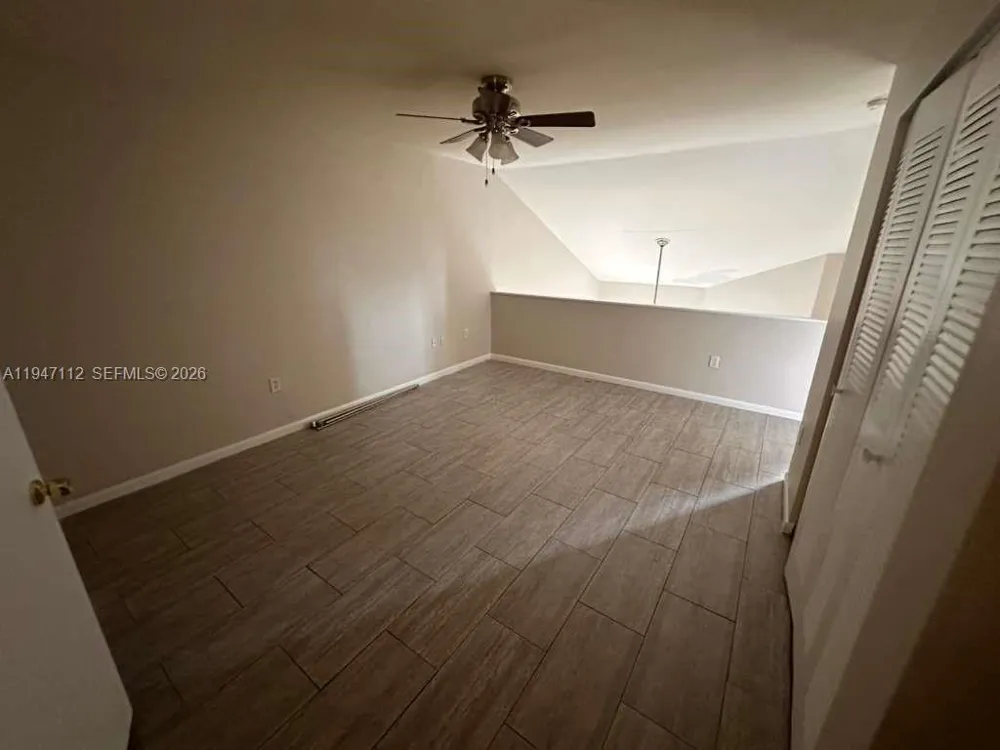 4863 Via Palm Lks #806 West Palm Beach, FL 33417