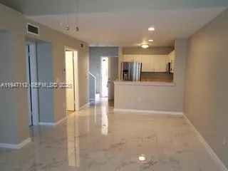 4863 Via Palm Lks #806 West Palm Beach, FL 33417
