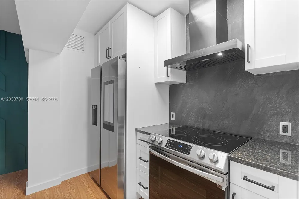 1428 NE 153rd Ter North Miami Beach, FL 33162