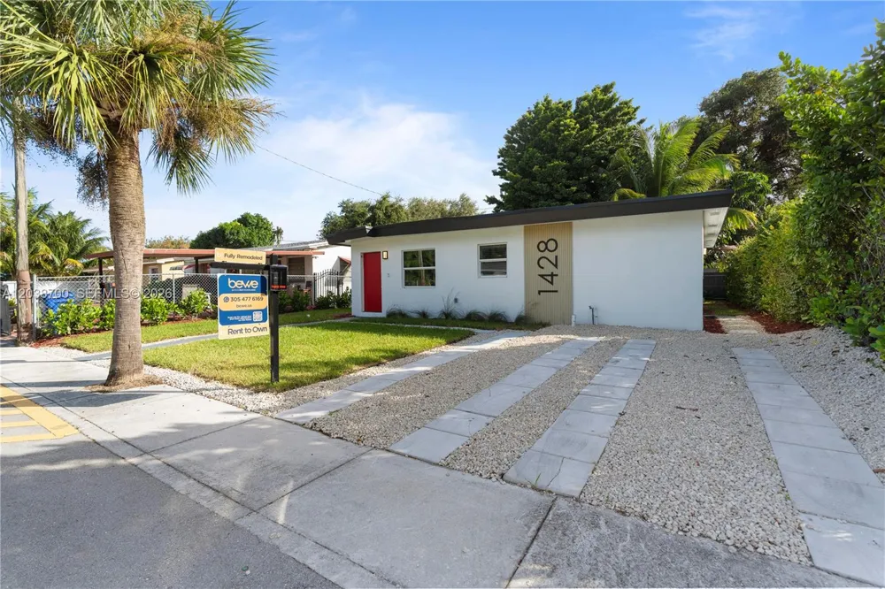 1428 NE 153rd Ter North Miami Beach, FL 33162