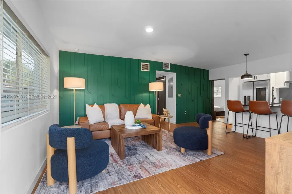 1428 NE 153rd Ter North Miami Beach, FL 33162