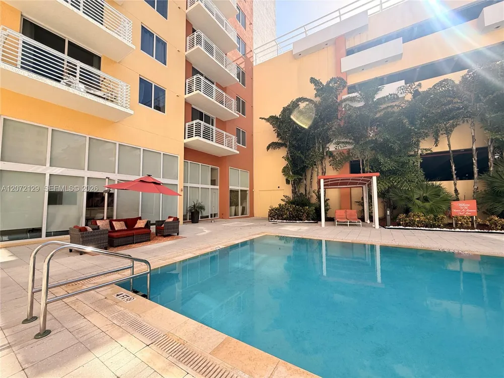 2775 NE 187th St #313 Aventura, FL 33180