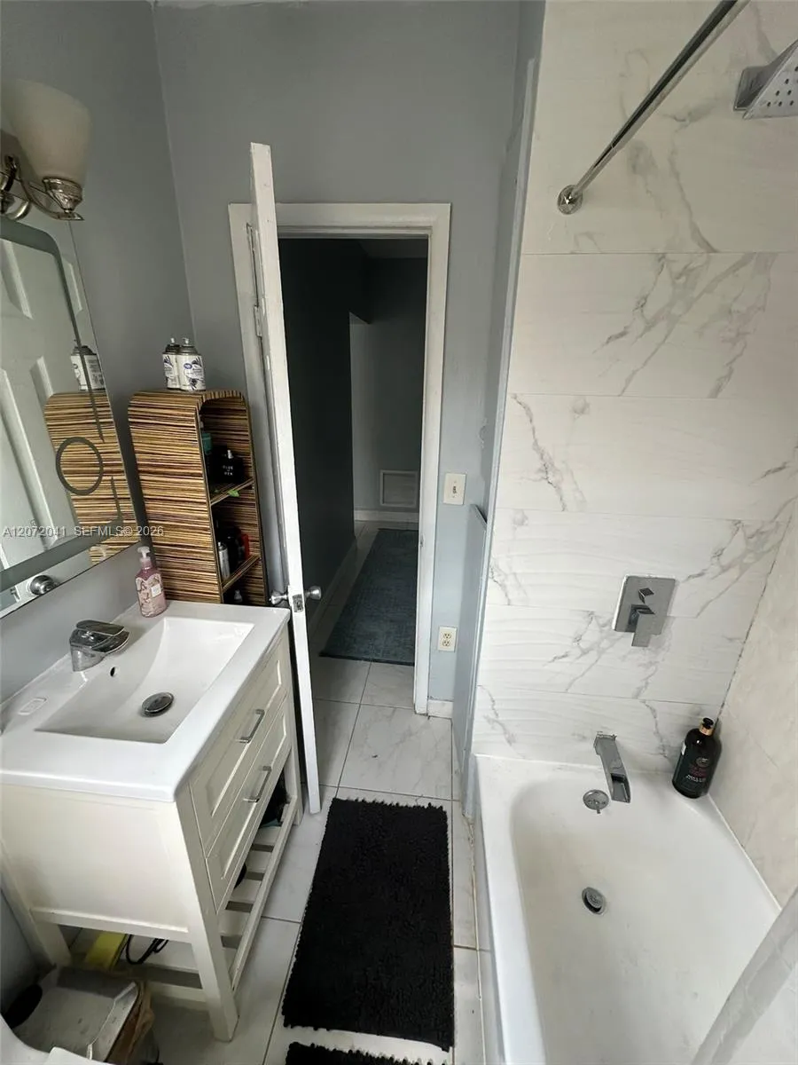 382 NW 82nd St #382 Miami, FL 33150